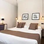 Blanq Carmen Hotel