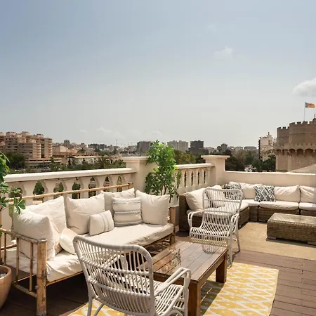 Blanq Carmen Valencie