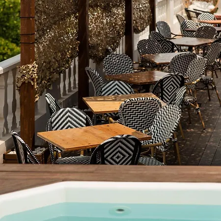 فندق بلانك كارمن